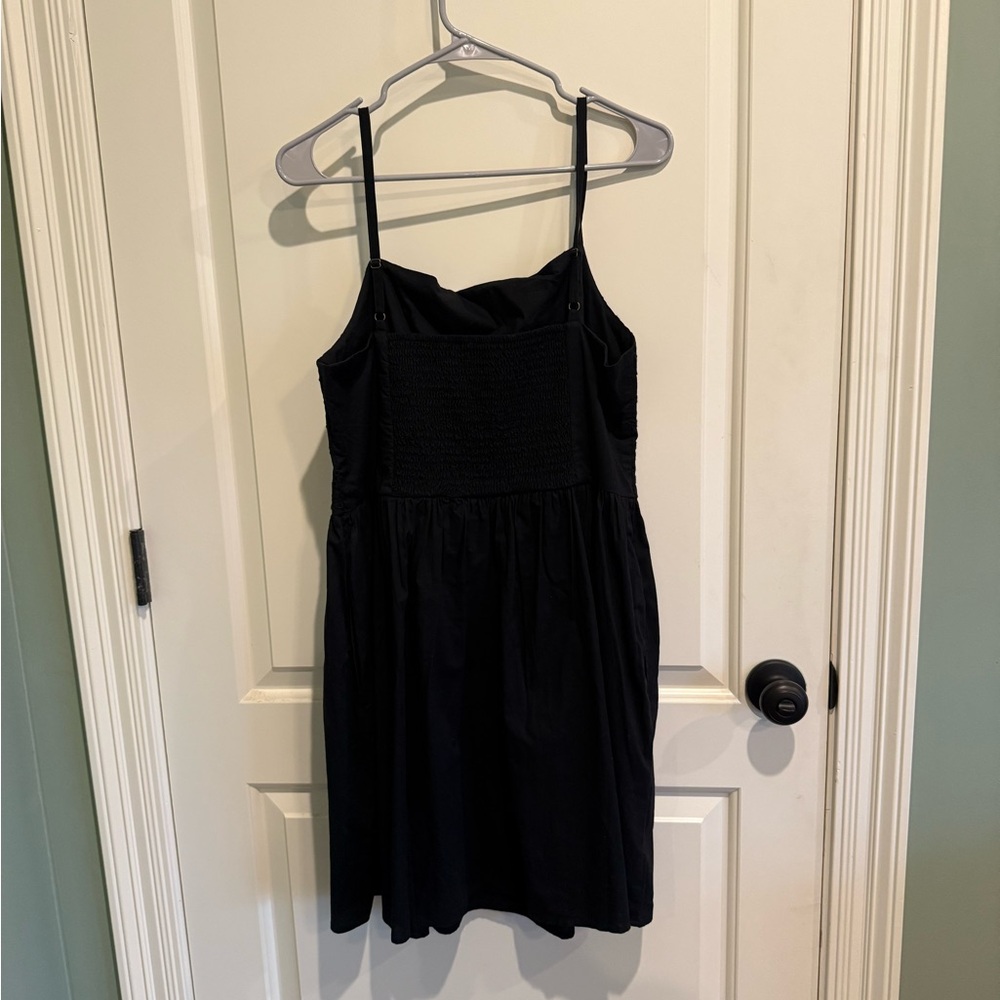 Black Sleeveless Dress